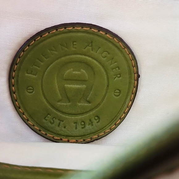 NWT. Beautiful Etienne Aigner. Juliet Collection Hobo Bag. ☆ - Picture 11 of 16